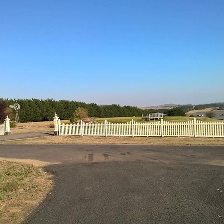 Cleggett Estate Bed & Breakfast Gisborne Exterior photo